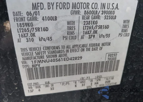 2001 Ford Excursion Xlt из США, поврежденный, VIN 1FMNU40S61ED42829